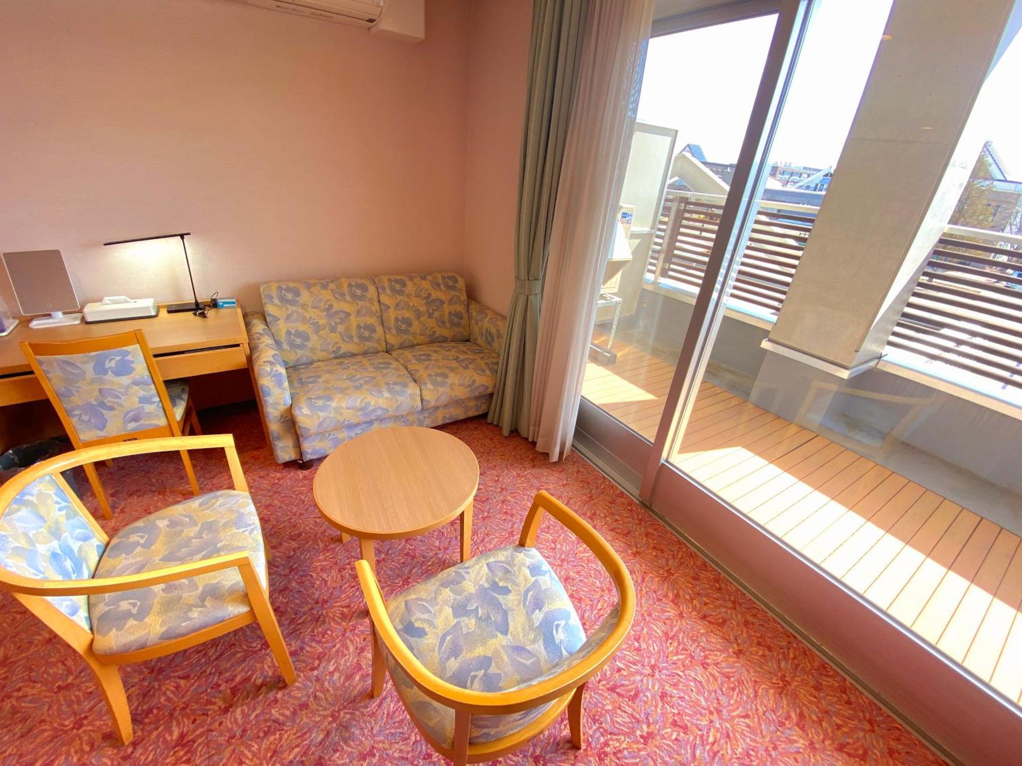 Hotel Lavenir Biei Buitenkant foto